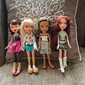 Bratz  dolls